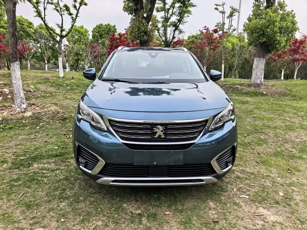 Peugeot 5008 2017 350THP 7 мест Elite