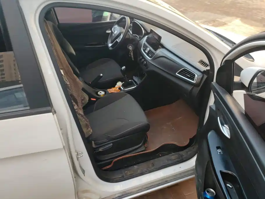 Baojun 730 — миниатюра 8