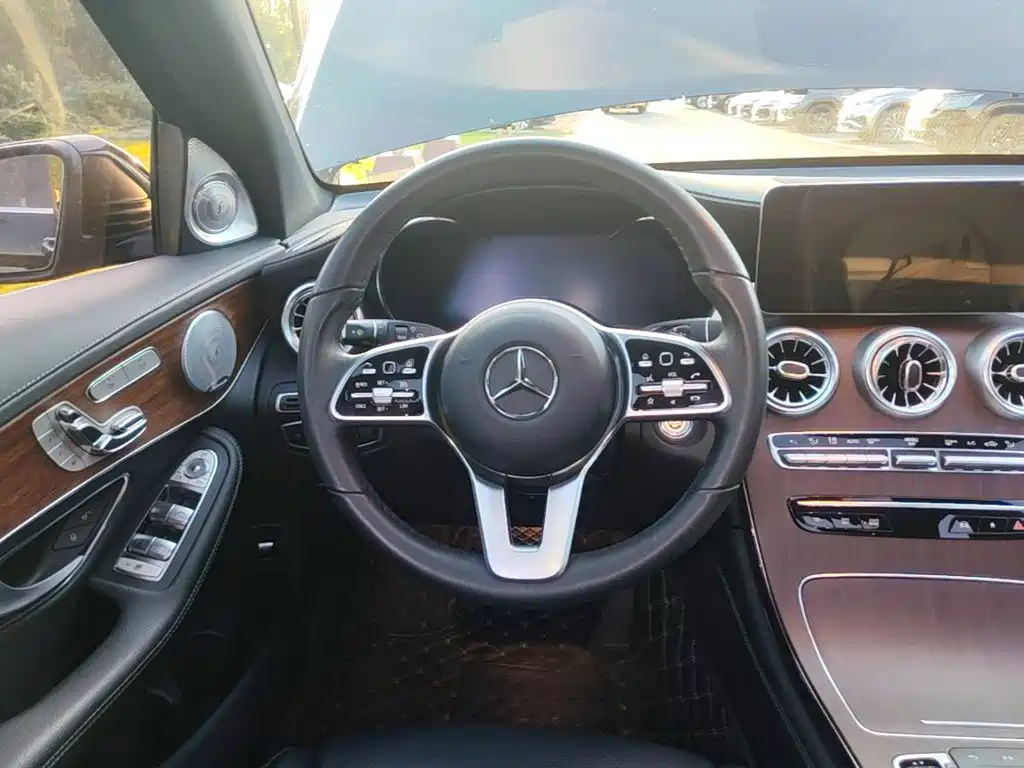Mercedes-Benz GLC — миниатюра 15
