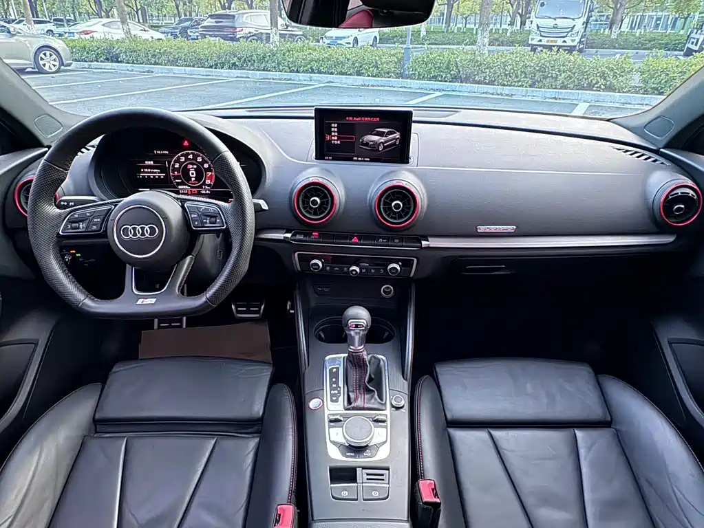 Audi S3 — миниатюра 6
