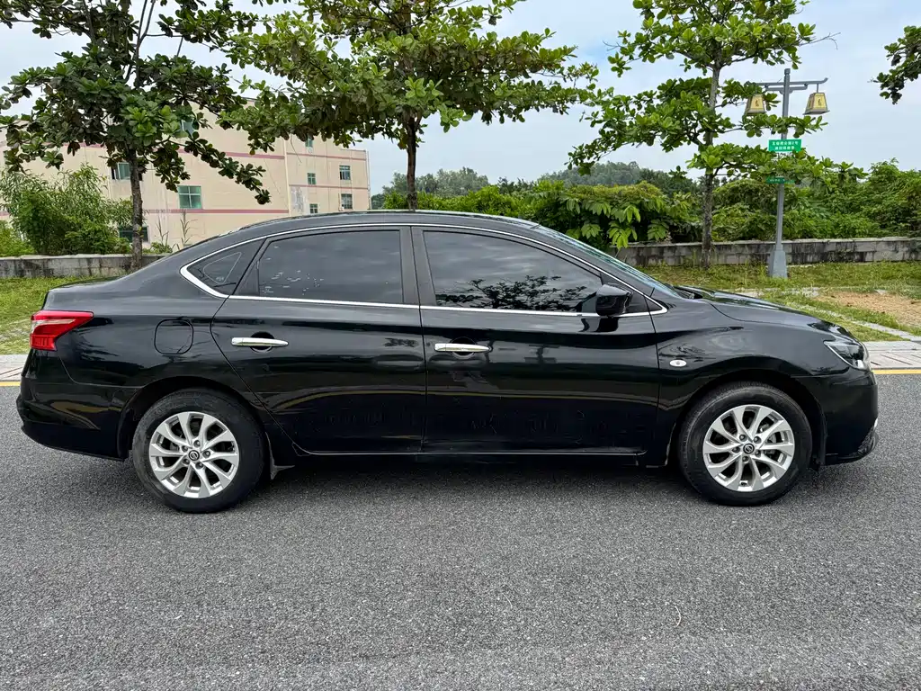 Nissan Sylphy — миниатюра 4