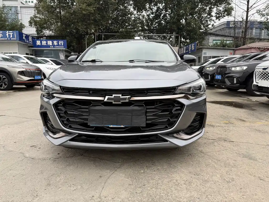 Chevrolet Monza — миниатюра 4