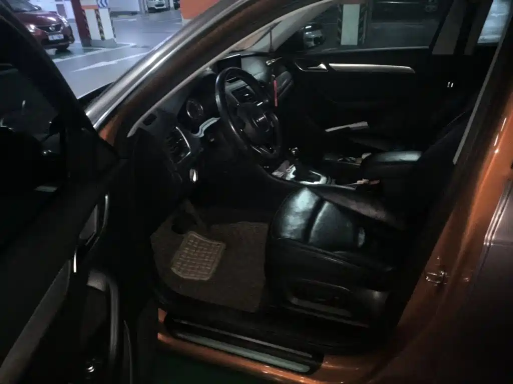 Audi Q3 — миниатюра 12