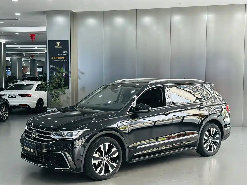 Купить Volkswagen Tiguan L