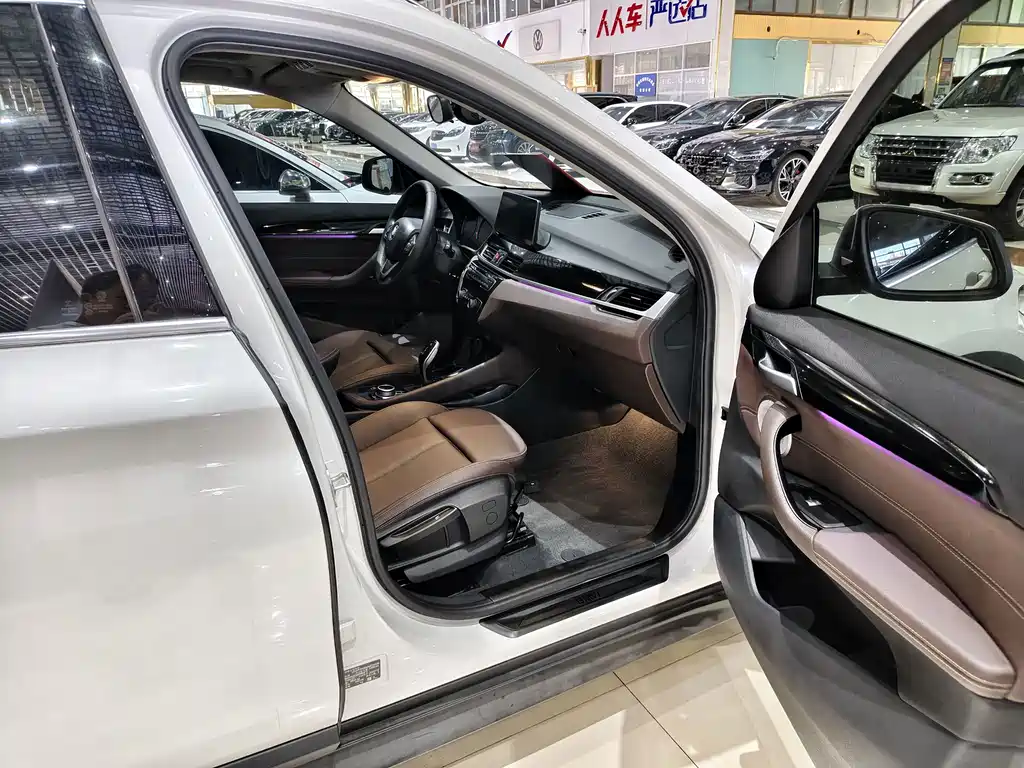 BMW X1 — миниатюра 12
