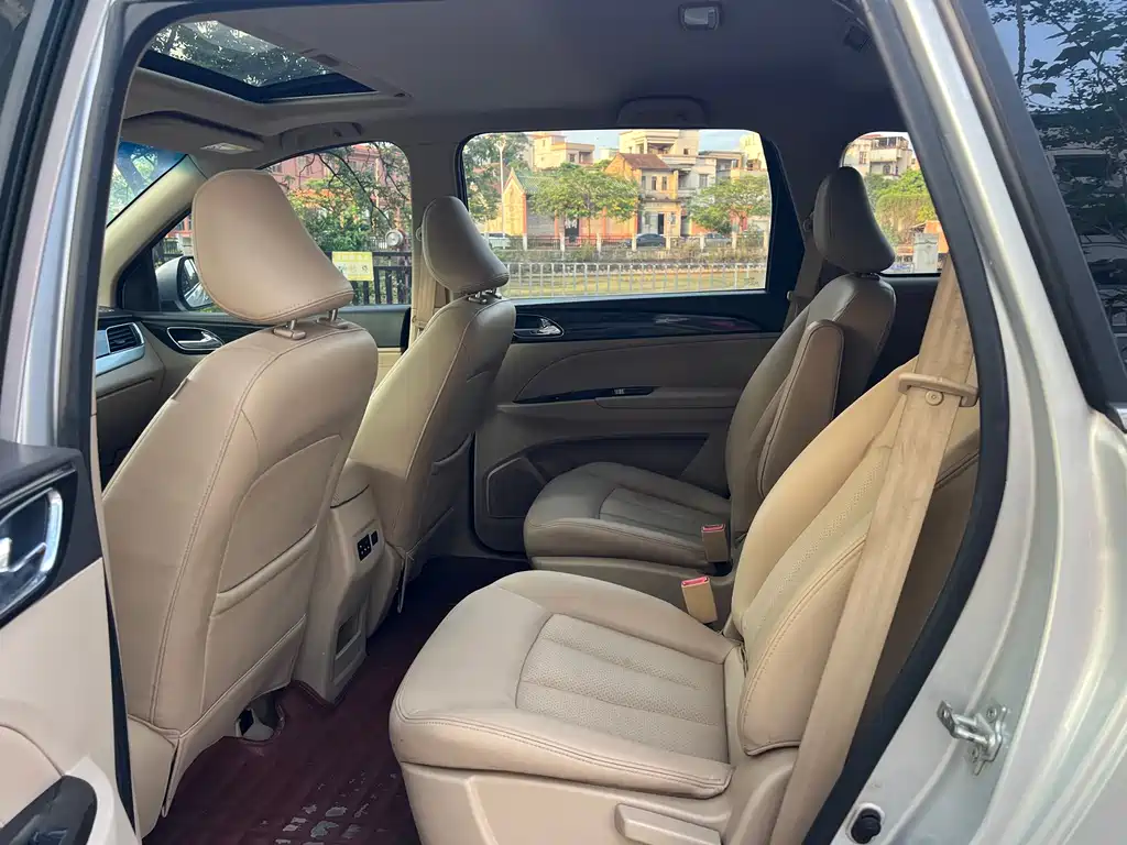 Baojun 730 — миниатюра 6