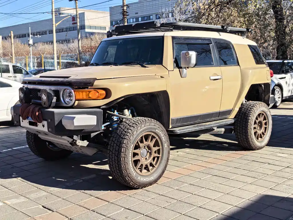 Toyota FJ Cruiser 2020
