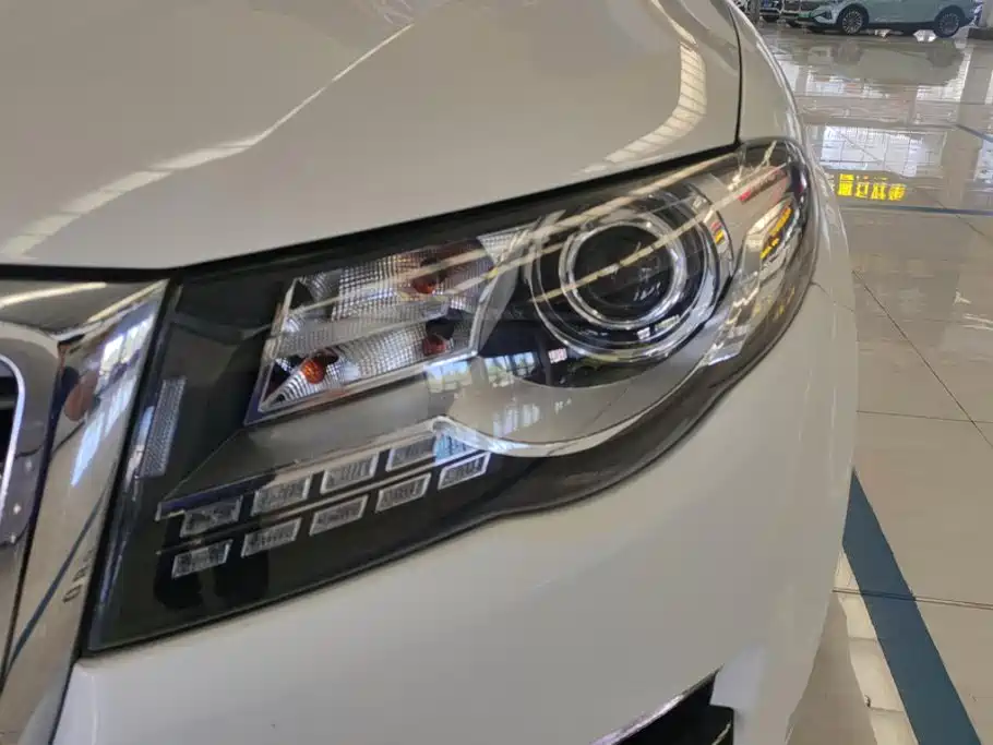 Haval H8 — миниатюра 5