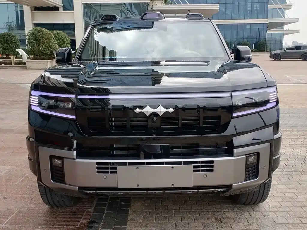 Fang Cheng Bao Leopard 8 — миниатюра 2