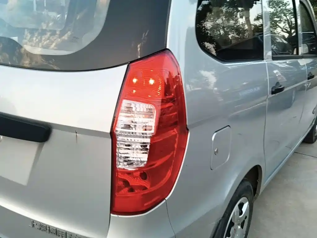Wuling Hongguang — миниатюра 8