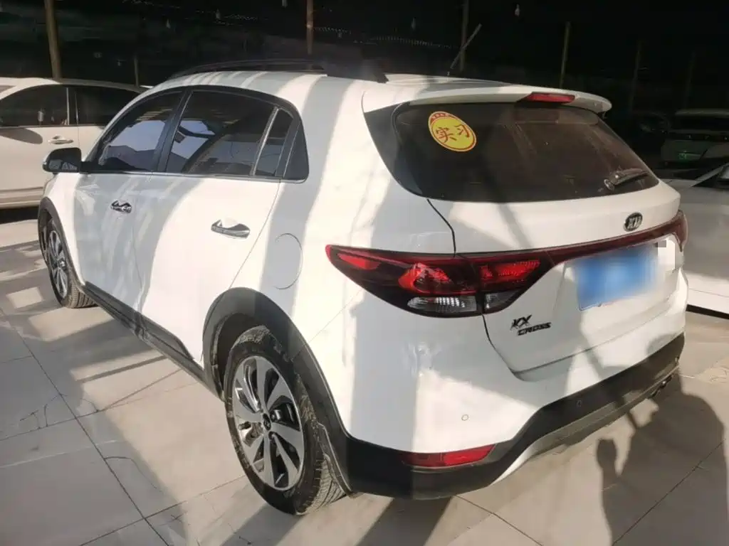 Kia KX Cross — миниатюра 5