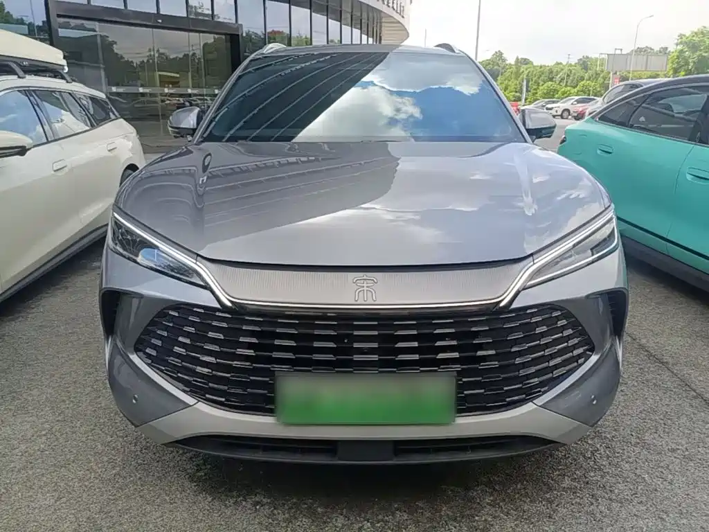 BYD L DM-i — миниатюра 3