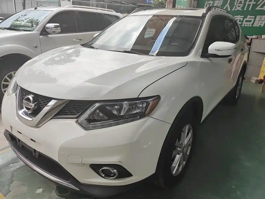 Купить Nissan X-Trail