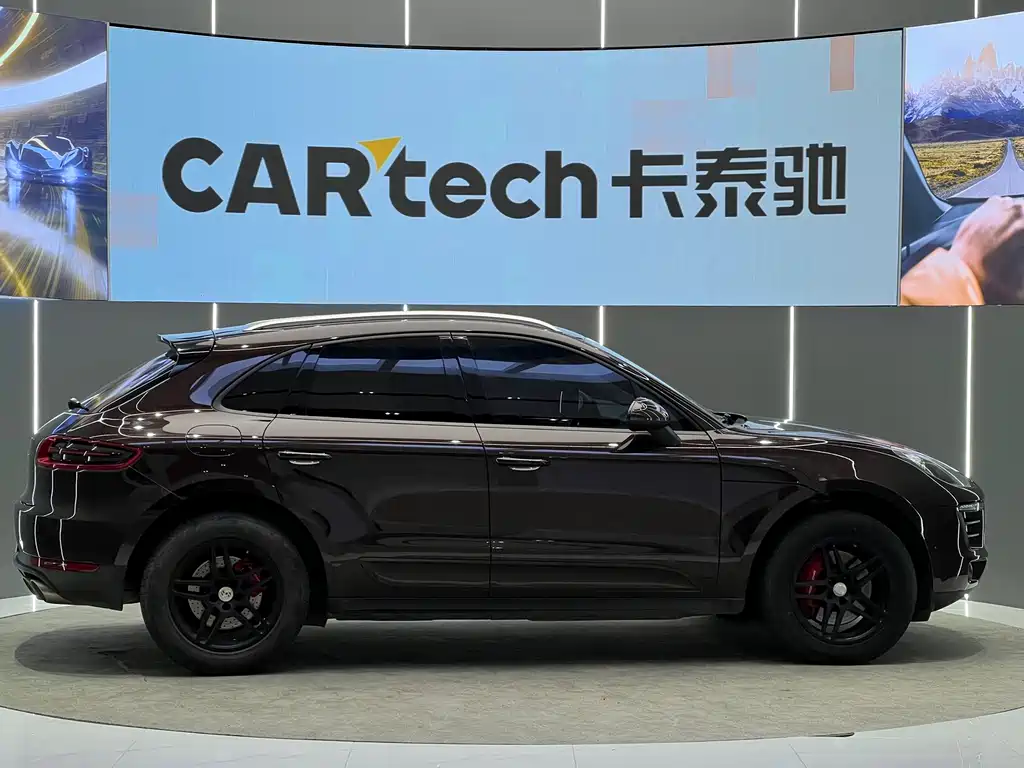 Porsche Macan — миниатюра 15