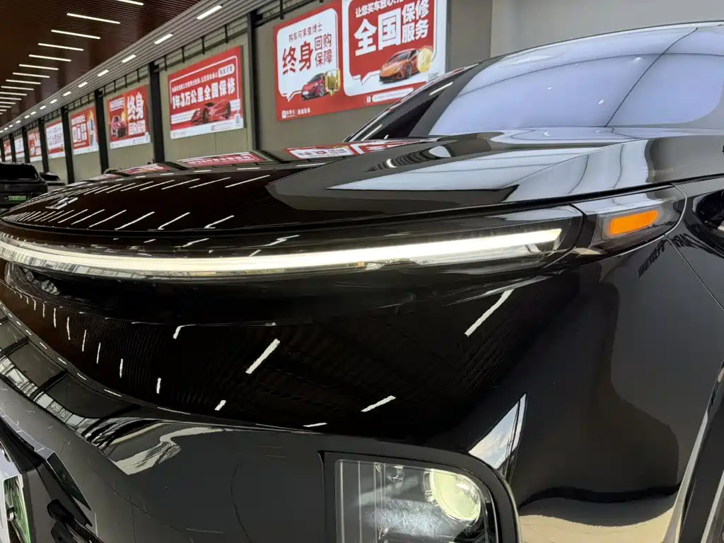 Li Auto Li L8 — миниатюра 11