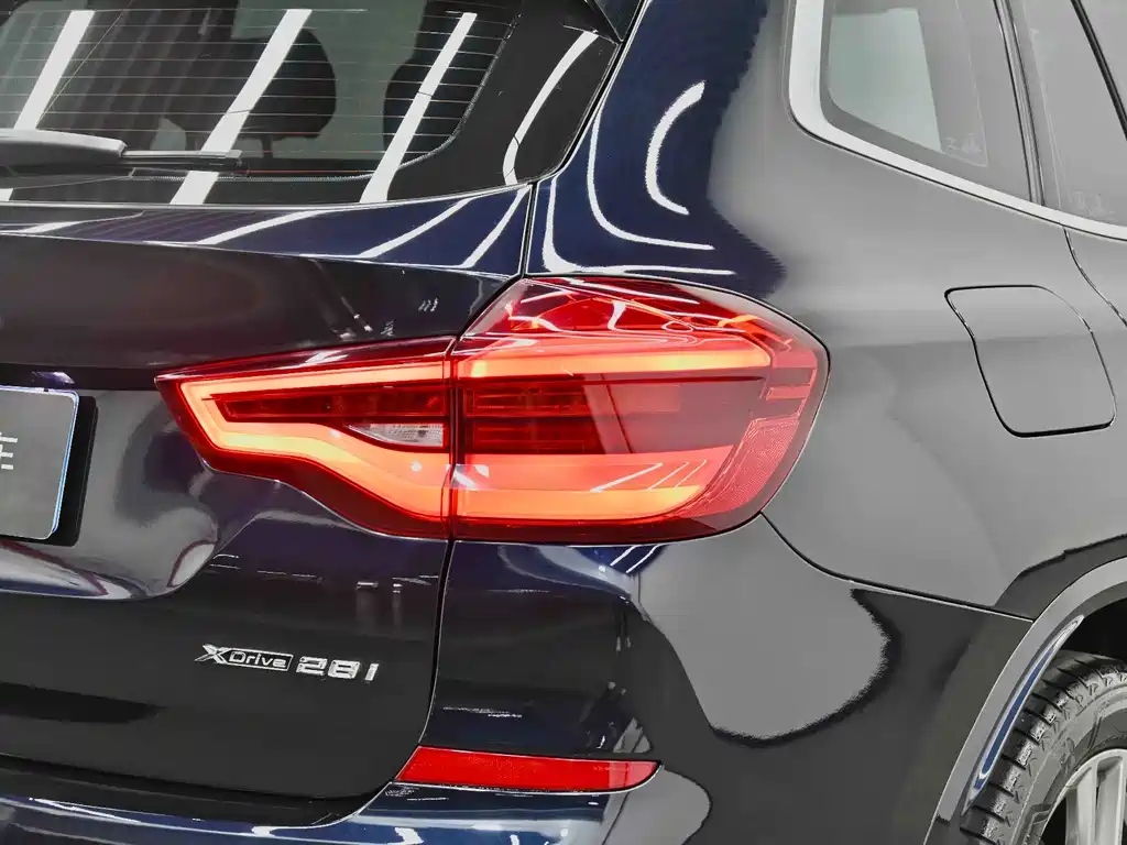BMW X3 — миниатюра 24