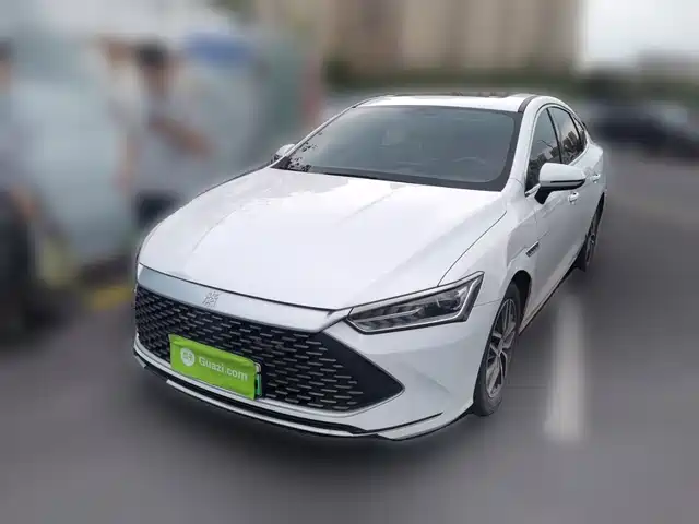 2022 BYD Qin