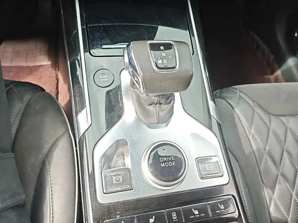 Hongqi Hongqi HS5 — миниатюра 14