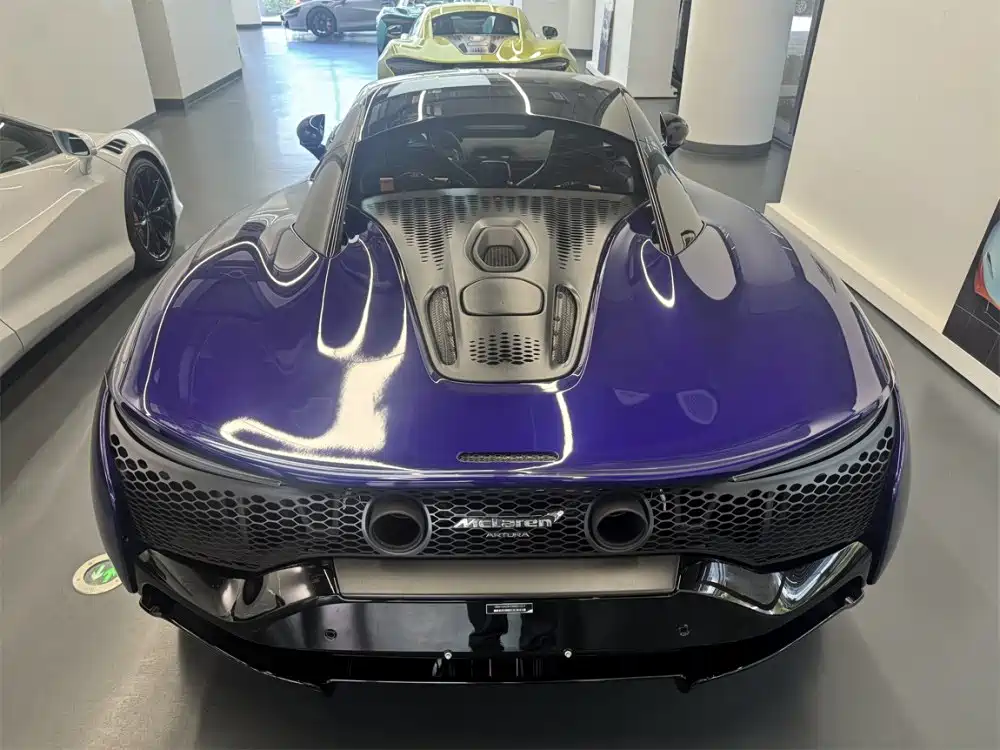 McLaren Artura 2025 3.0T Hybrid Coupe