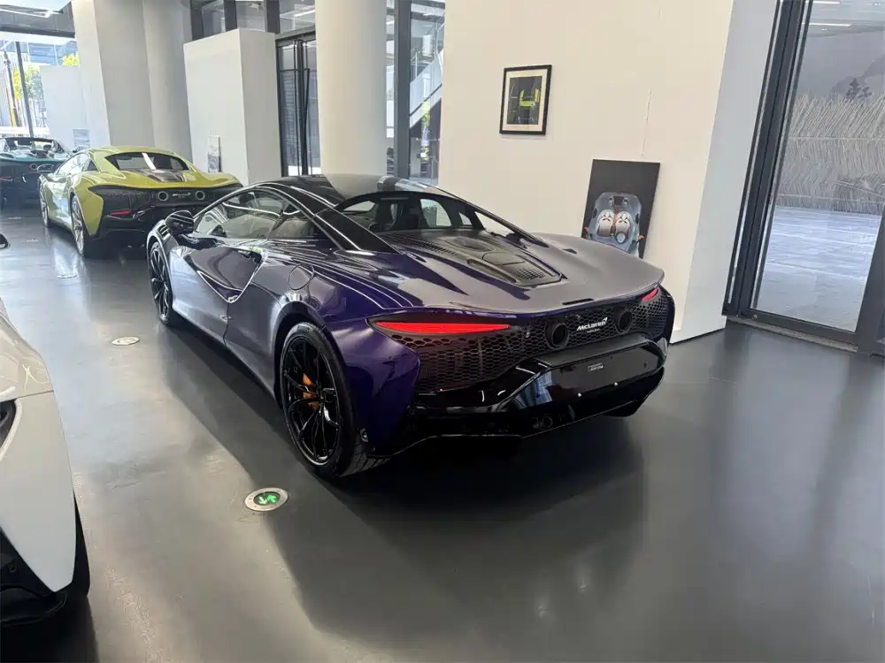 McLaren Artura 2025 3.0T Hybrid Coupe