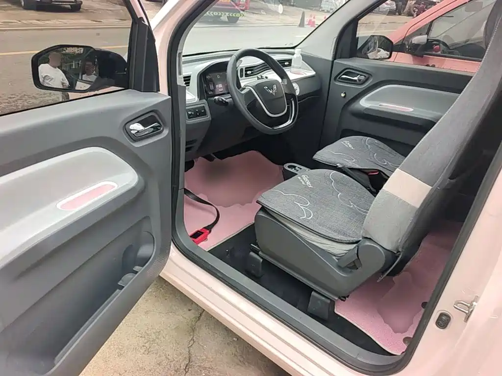Wuling MINIEV — миниатюра 16