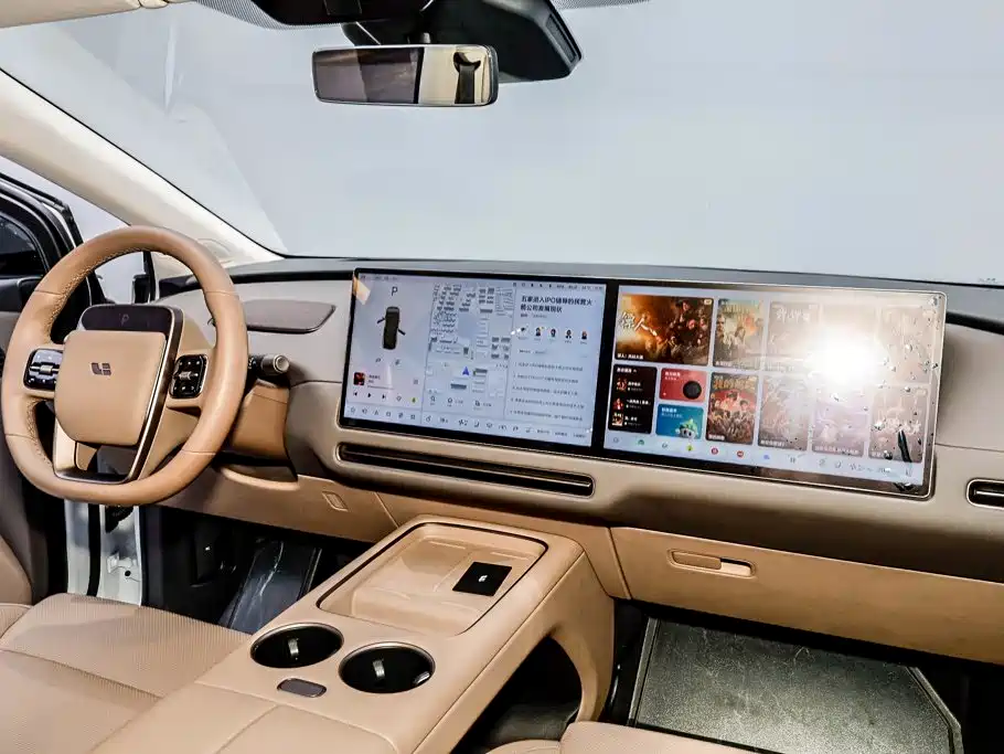 Li Auto Идеальный I8 — миниатюра 32