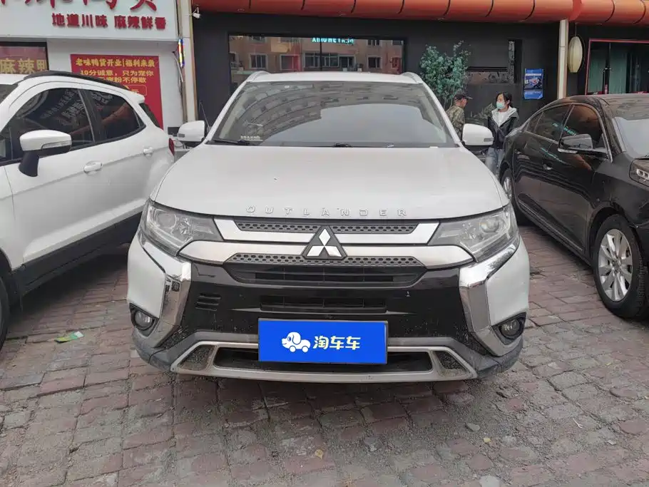 Mitsubishi Outlander — миниатюра 2