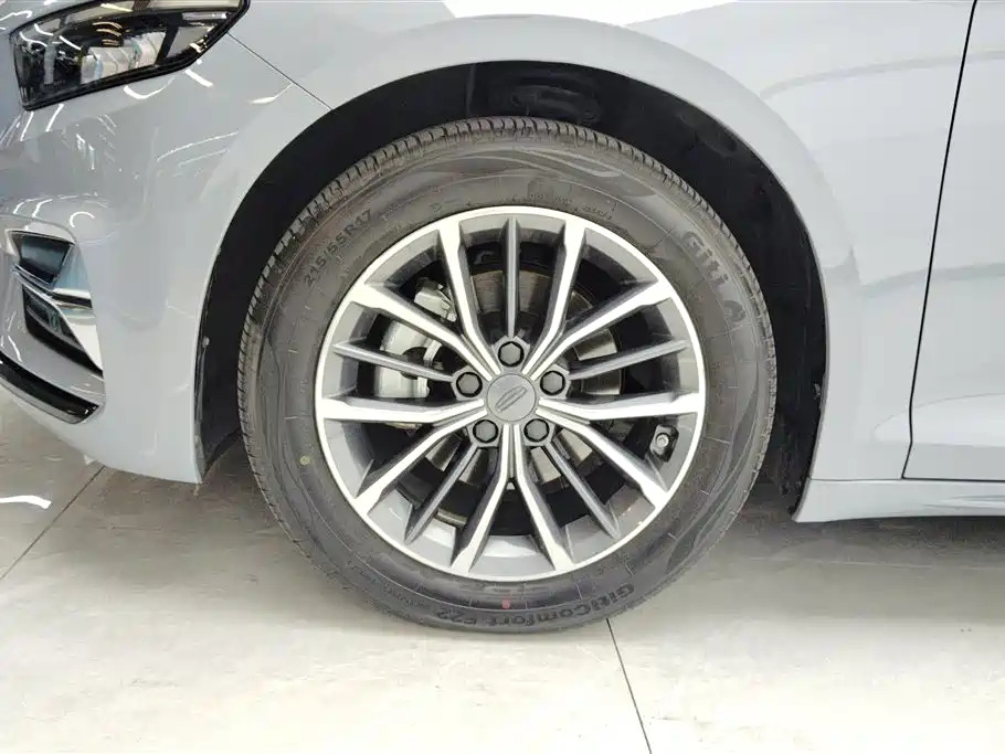 GEELY AUTOMOBILE XINGRUI