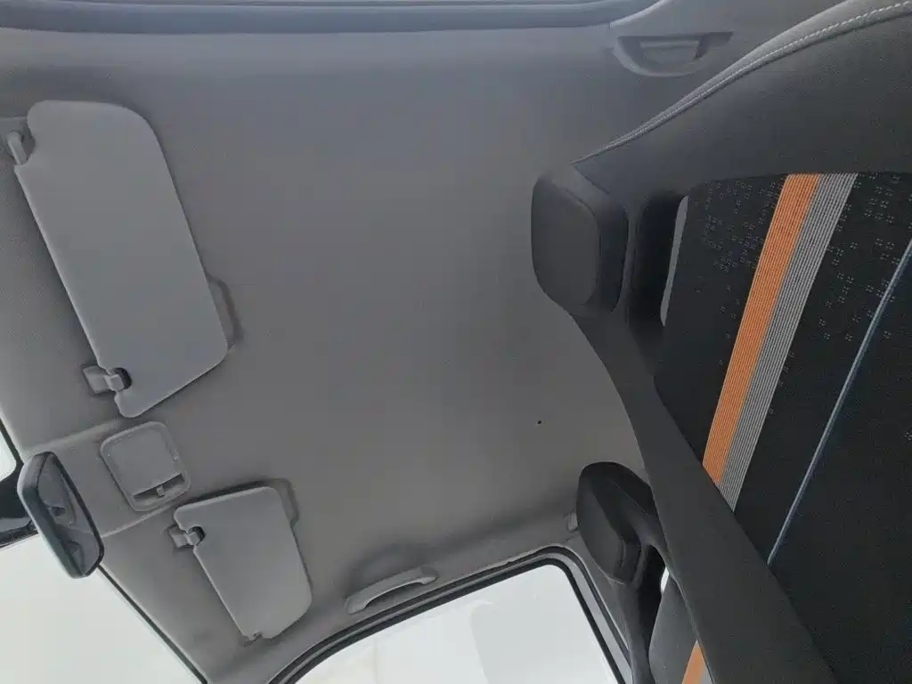 Wuling MINIEV — миниатюра 14