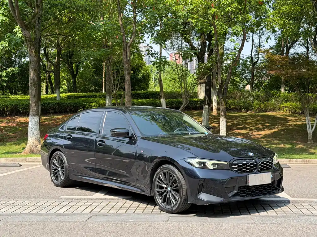 BMW 3 Series 3 2023 325Li M Sport