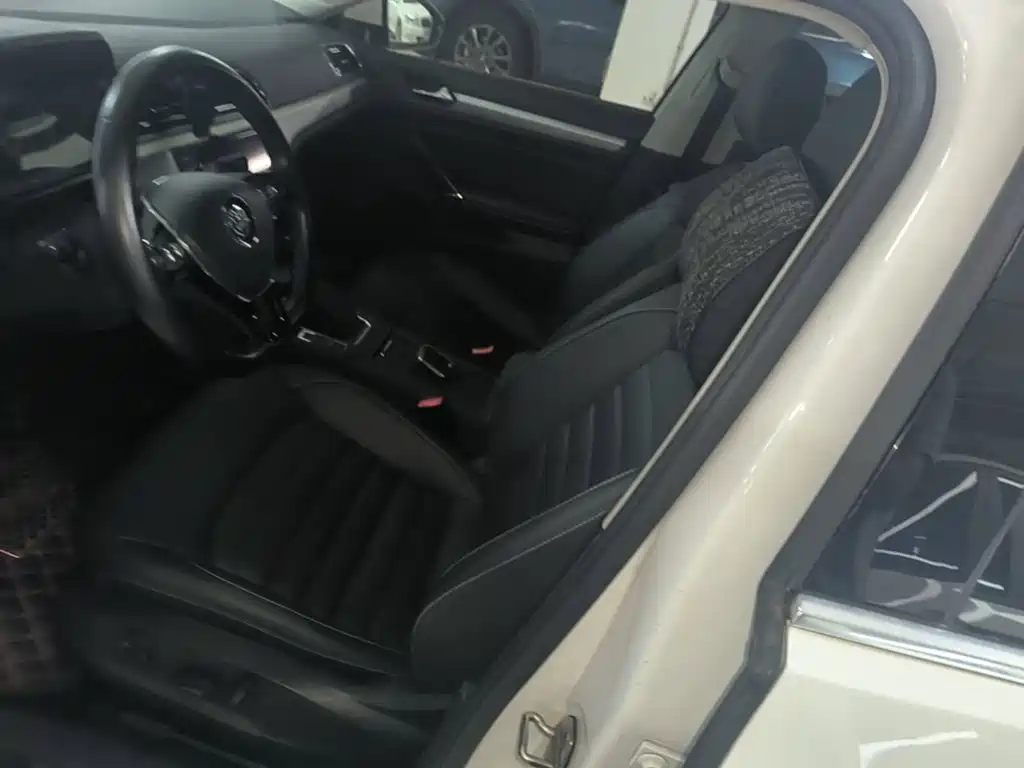 Volkswagen Lamando — миниатюра 15