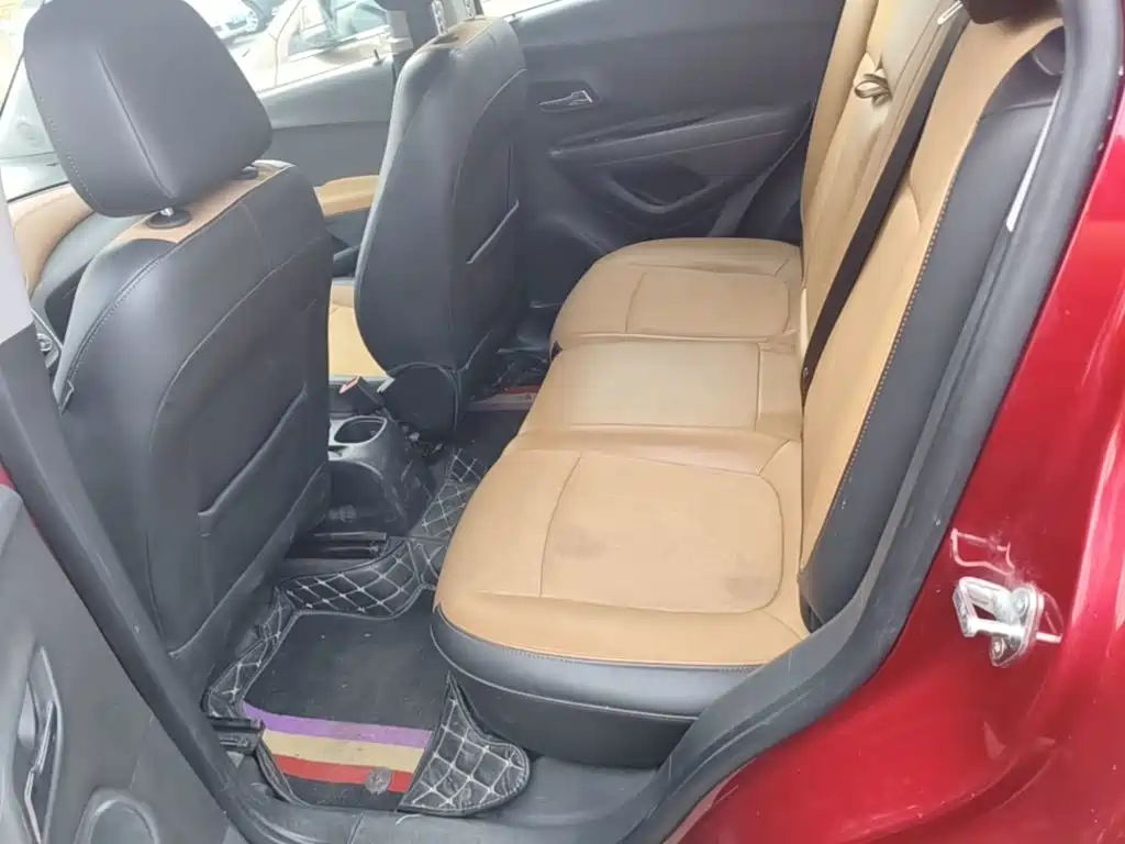 Chevrolet Trax — миниатюра 17