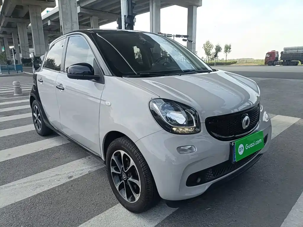 smart Smart Forfour — миниатюра 4