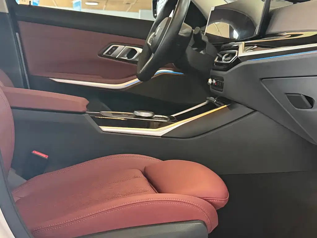BMW i3 2024 eDrive 35 L