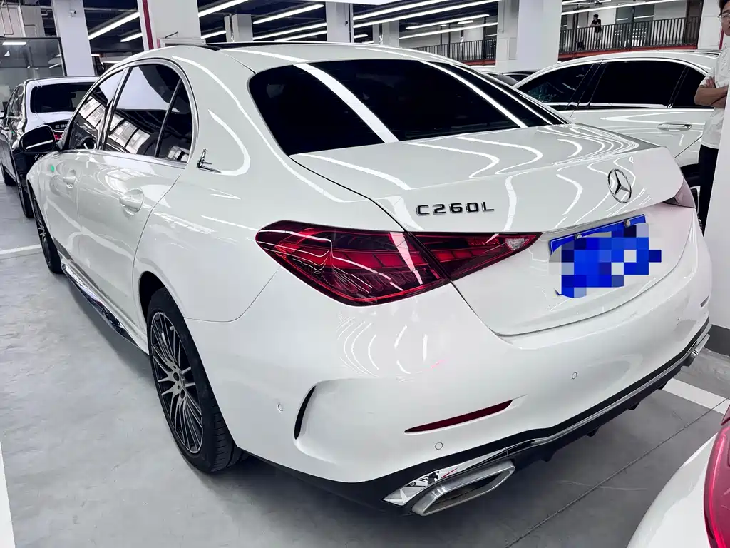 Mercedes-Benz C-Class — миниатюра 18