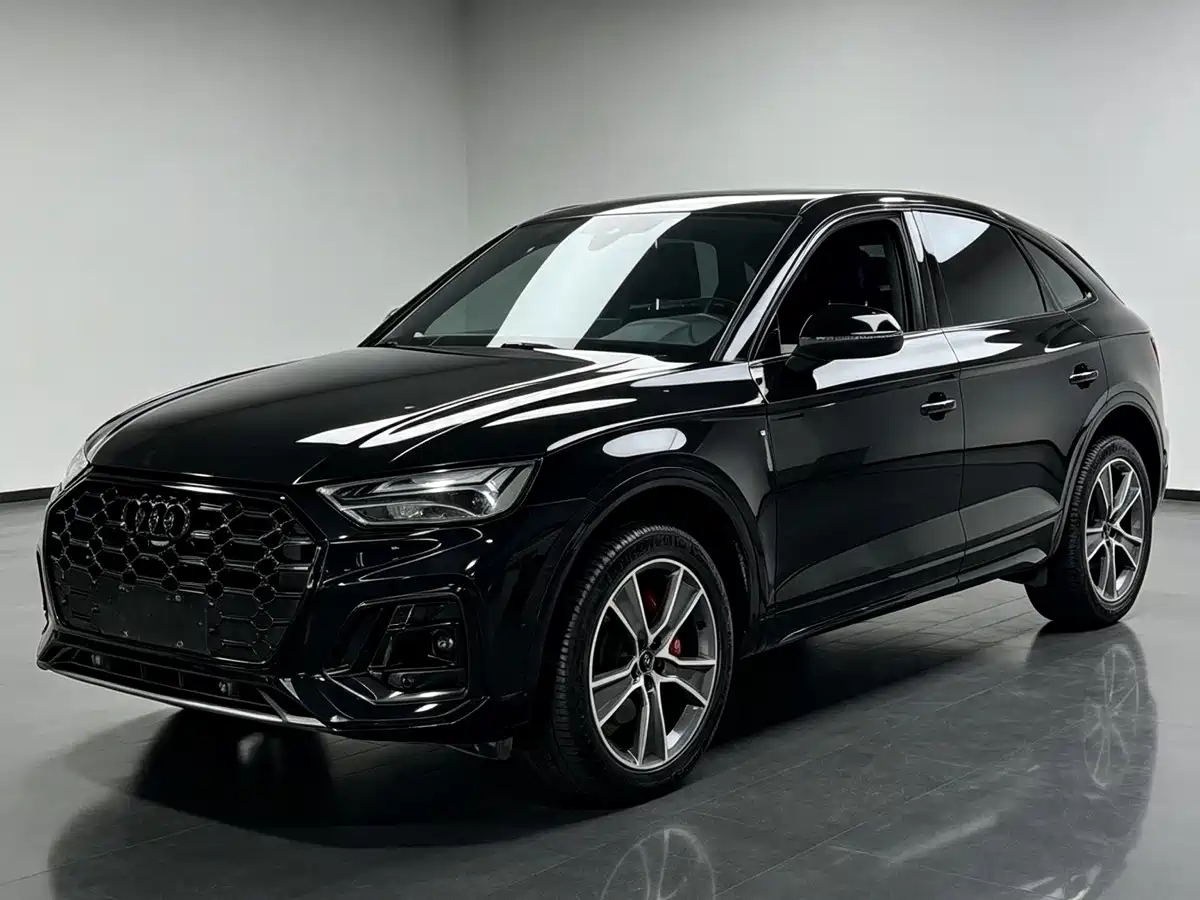 奥迪Q5L Sportback 2023款 45 TFSI 豪华型 2022