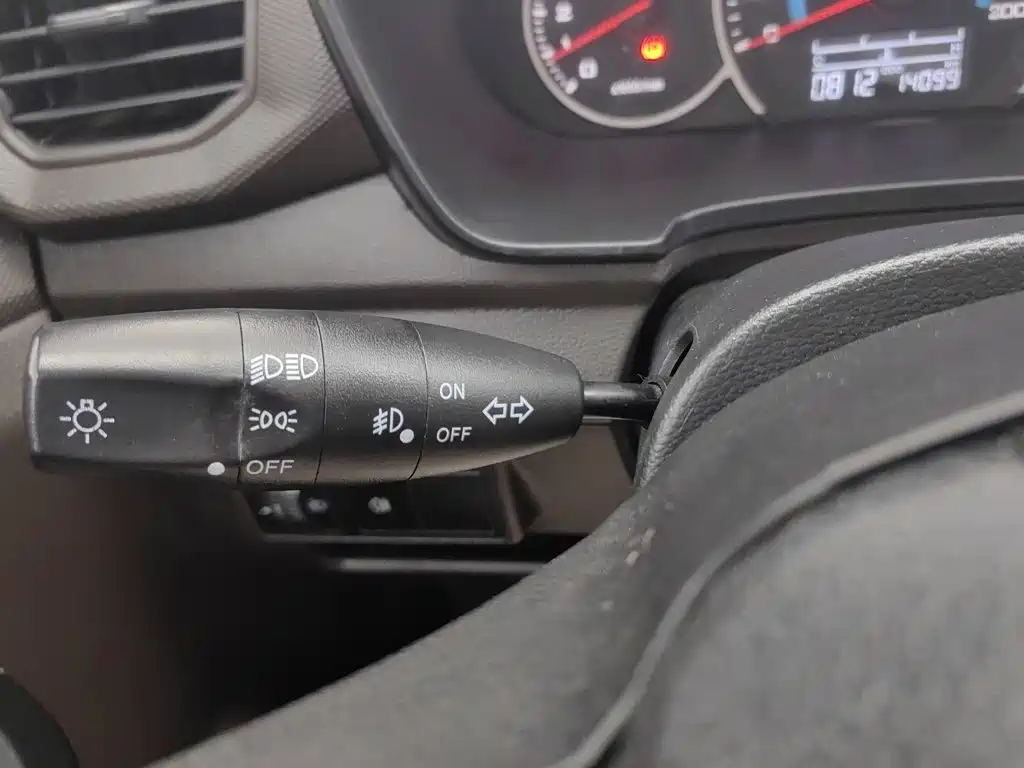 Wuling Hongguang V — миниатюра 21