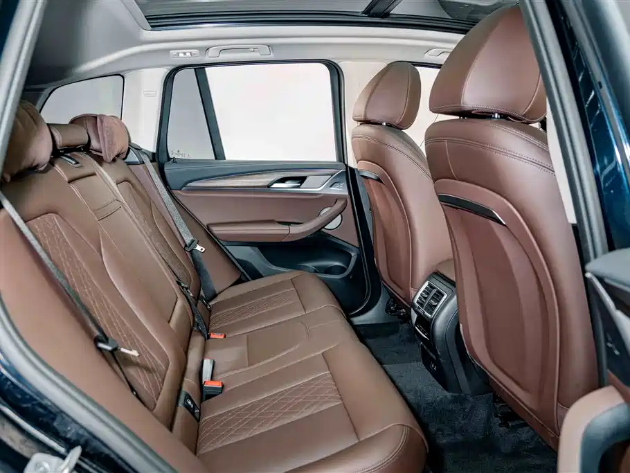 BMW X3 — миниатюра 22