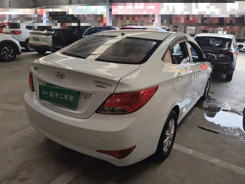 Hyundai Verna — миниатюра 7