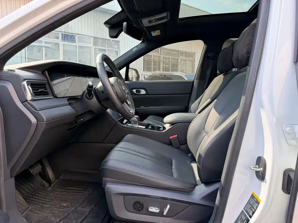 Li Auto Li ONE — миниатюра 13