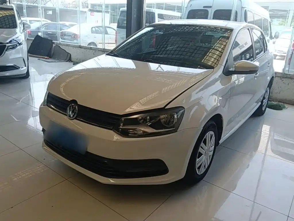 Купить Volkswagen Polo