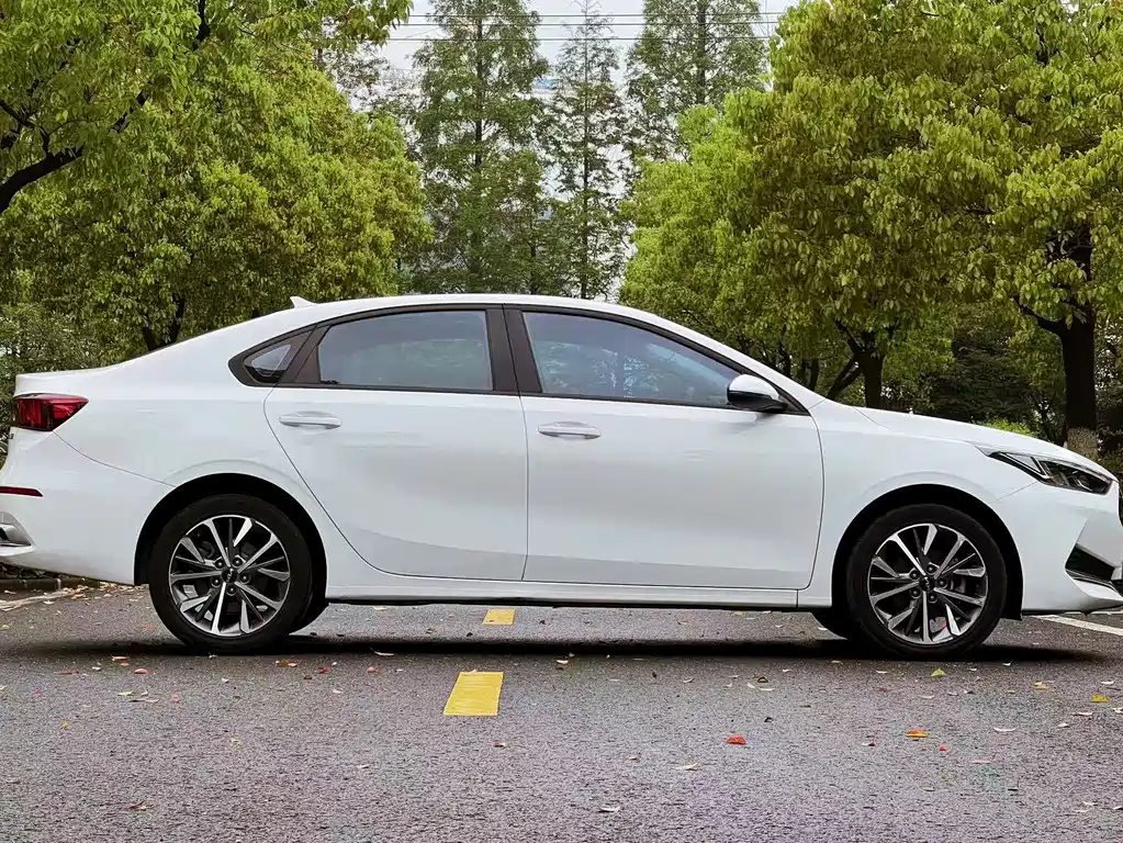 Kia K3 — миниатюра 4