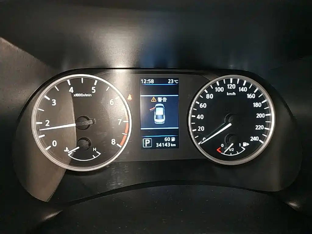 Nissan Sylphy — миниатюра 12