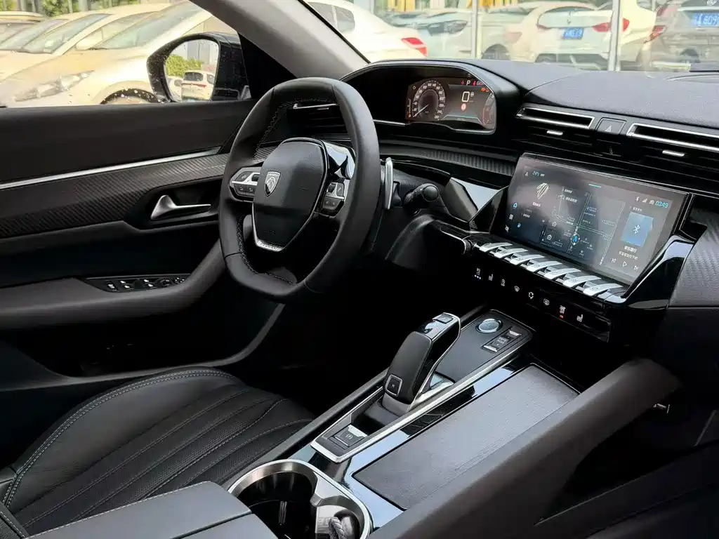 Peugeot 508 — миниатюра 5