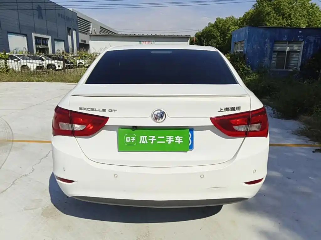 Buick Excelle — миниатюра 6