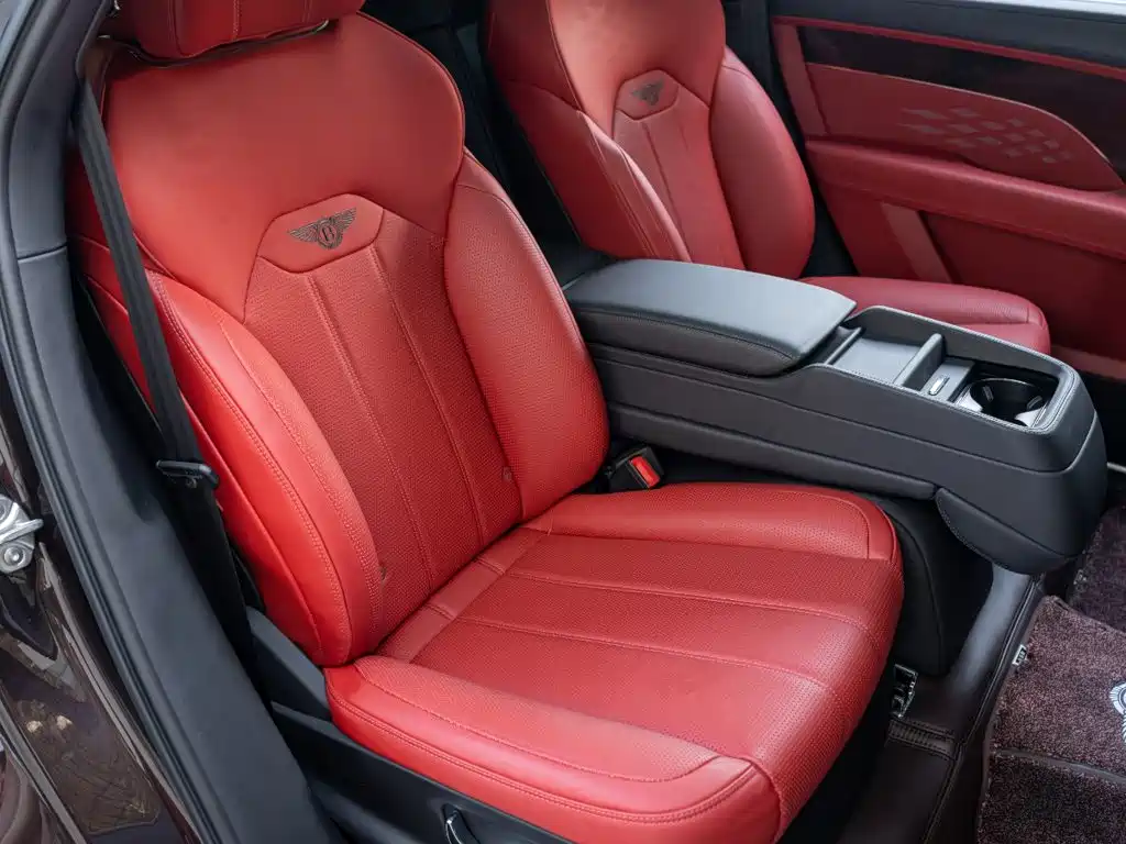 Bentley Bentayga — миниатюра 21
