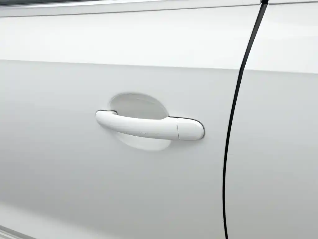 Volkswagen Sagitar — миниатюра 18