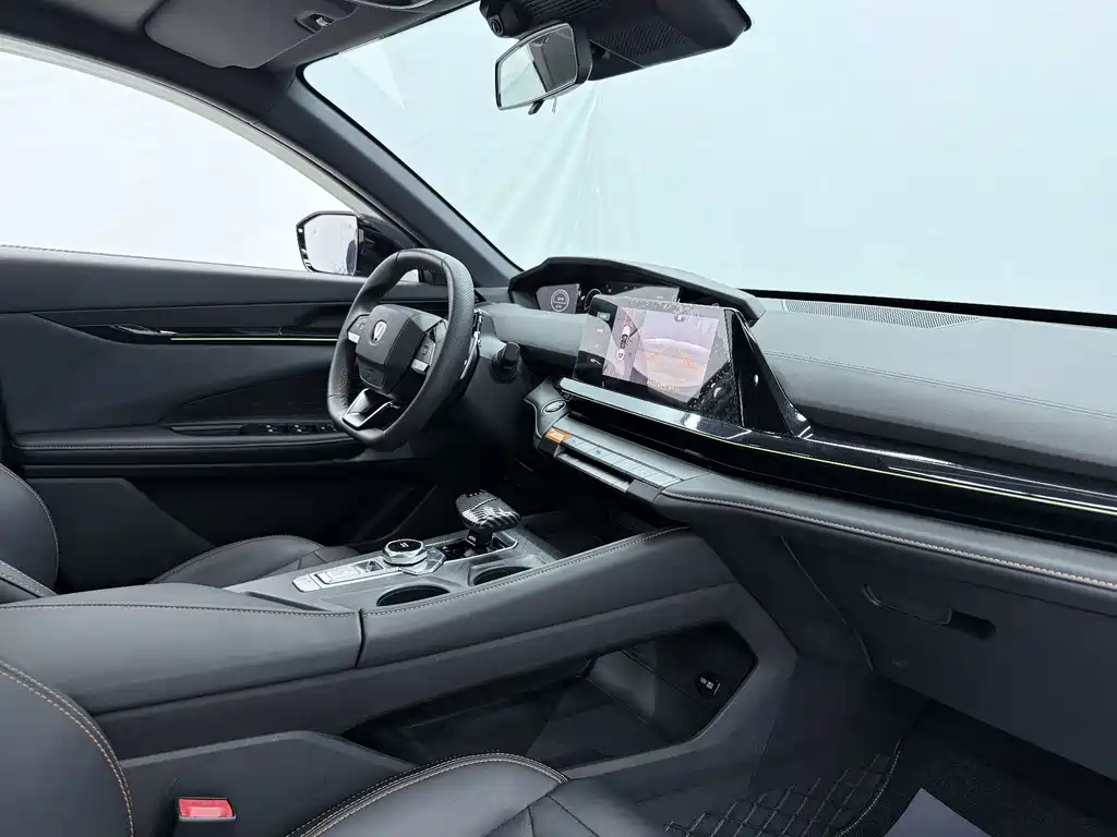 Changan UNI-V — миниатюра 9