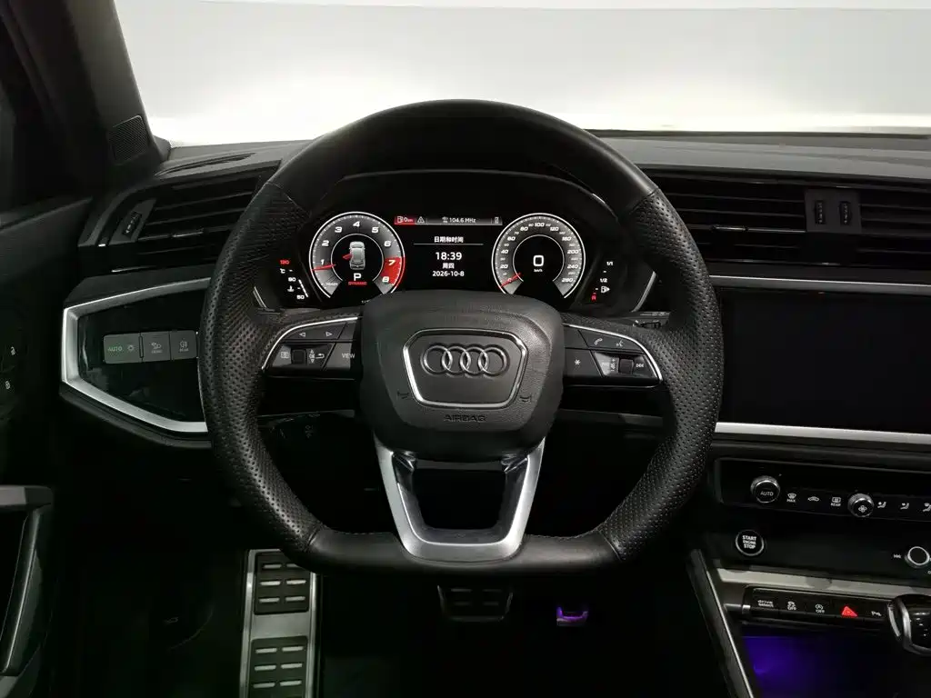 Audi Q3 — миниатюра 11