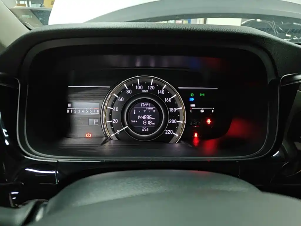 Honda Elysion — миниатюра 12